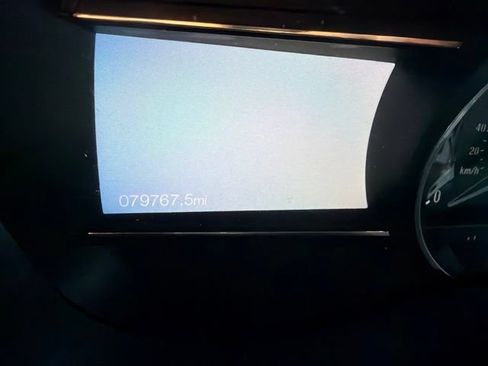 Used 2016 Ford Explorer XLT w/ Equipment Group 202A AWD/4WD image 5