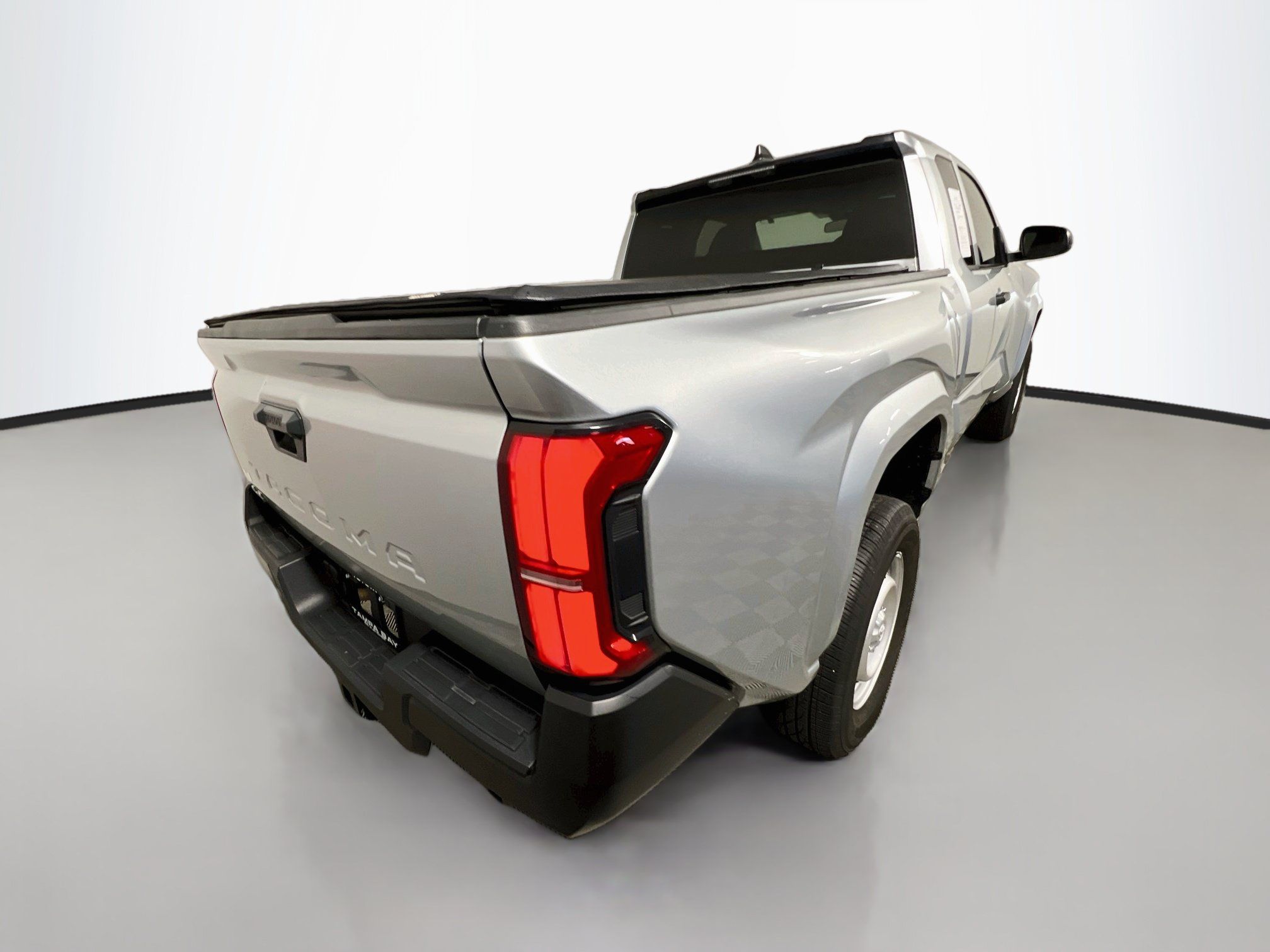 Used 2025 Toyota Tacoma SR w/ Towing Package AWD/4WD image 4