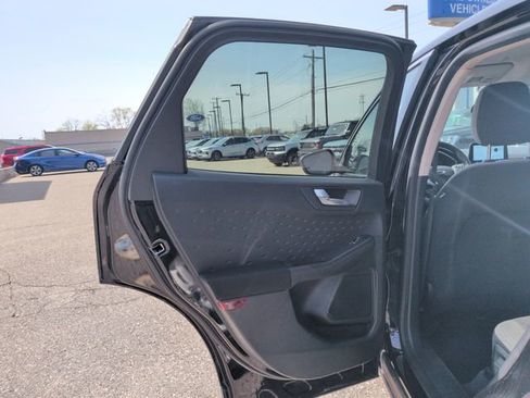 Certified 2020 Ford Escape SE AWD/4WD image 23