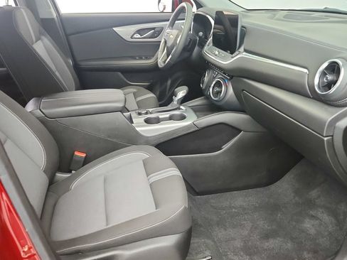 Used 2024 Chevrolet Blazer LT w/ LPO, Floor Liner Package FWD image 27