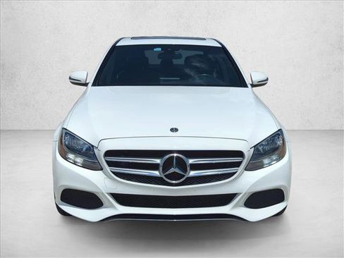Used 2018 Mercedes-Benz C 300 Sedan image 2