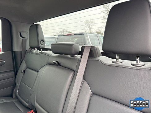 Used 2022 GMC Sierra 1500 SLT w/ SLT Convenience Package image 14