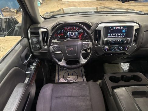 Used 2018 GMC Sierra 1500 SLE w/ SLE Value Package image 28