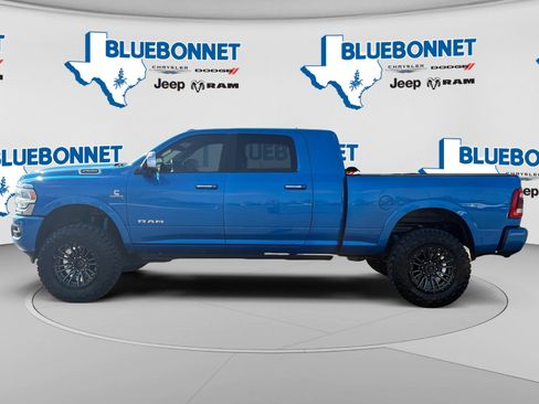 Used 2021 RAM 2500 Laramie AWD/4WD image 8