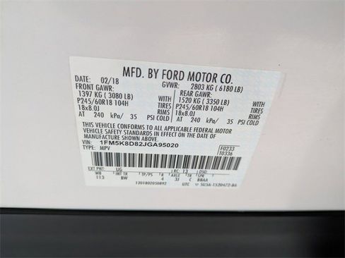 Certified 2018 Ford Explorer XLT w/ Equipment Group 202A image 28