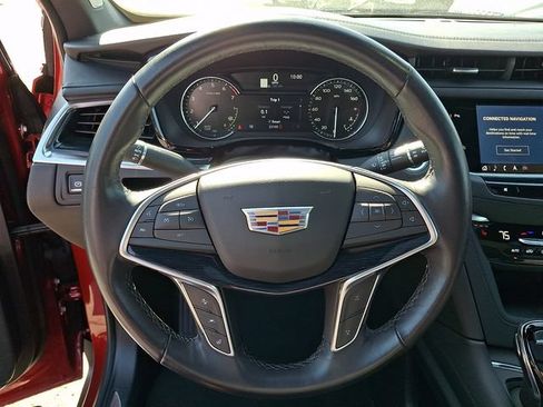 Certified 2024 Cadillac XT5 Premium Luxury FWD image 17