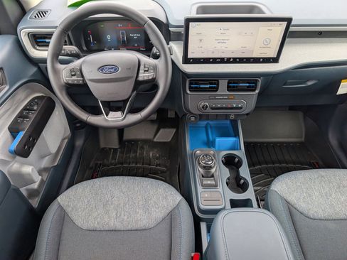 New 2026 Ford Maverick XLT w/ XLT Luxury Package FWD image 6