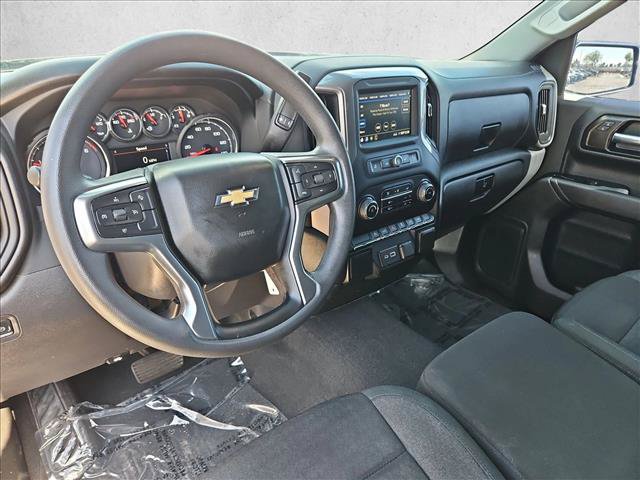 Used 2022 Chevrolet Silverado 1500 Custom w/ Safety Confidence Package RWD image 12