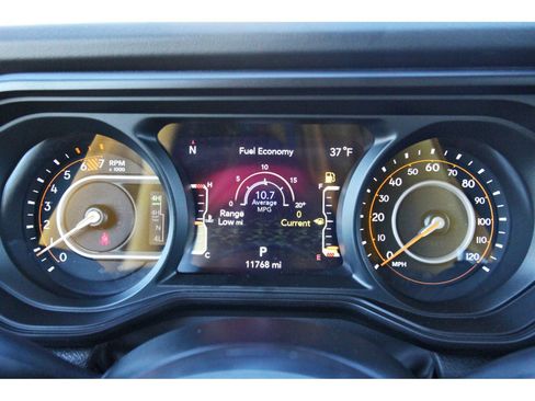 Used 2024 Jeep Wrangler Rubicon 392 image 17