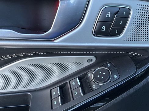 Used 2022 Ford Explorer ST w/ Equipment Group 401A AWD/4WD image 10