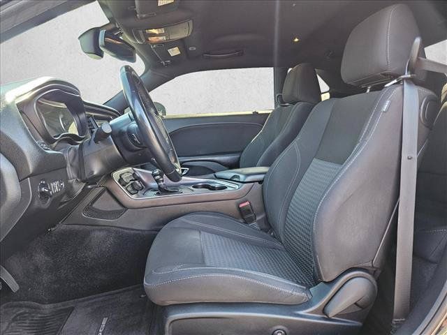 Used 2017 Dodge Challenger R/T RWD image 12