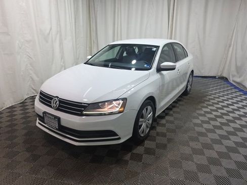 Used 2017 Volkswagen Jetta S image 8