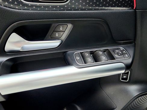 Certified 2026 Mercedes-Benz GLA 250 image 25