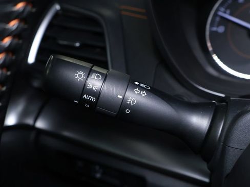 Used 2018 Subaru Crosstrek 2.0i Limited image 25