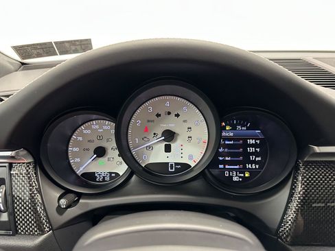Used 2024 Porsche Macan S AWD/4WD image 20