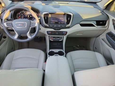 Used 2022 GMC Terrain Denali w/ Denali Premium Package image 21