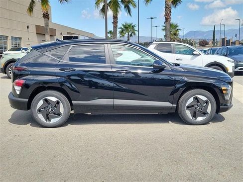 New 2025 Hyundai Kona SEL image 22