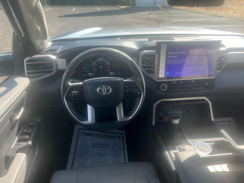 Used 2024 Toyota Tundra Limited image 2