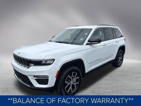 Used 2024 Jeep Grand Cherokee Limited image 12