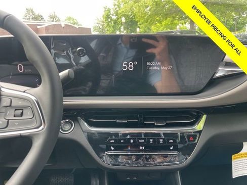 New 2025 Buick Envista Avenir image 25