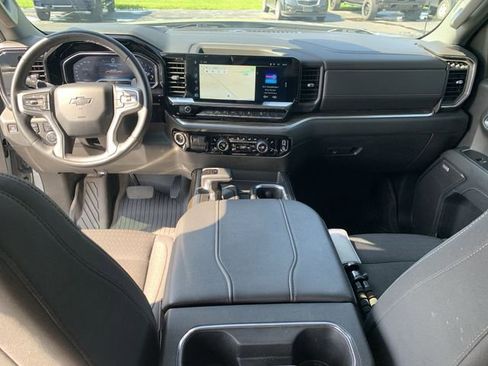 Certified 2024 Chevrolet Silverado 1500 RST AWD/4WD image 20