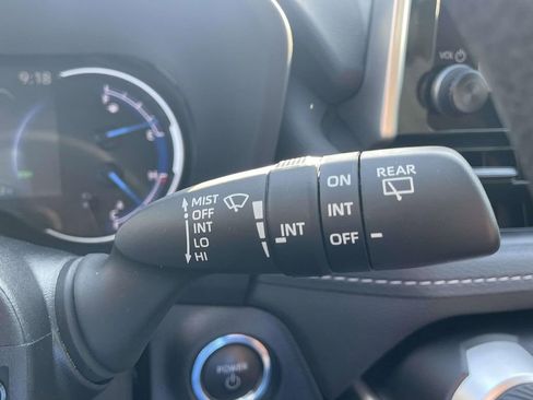 Used 2025 Toyota RAV4 XLE image 21