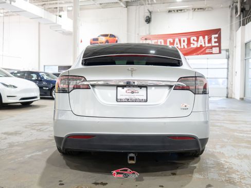 Used 2017 Tesla Model X 100D AWD/4WD image 6