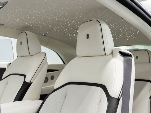 New 2026 Rolls-Royce Spectre image 28