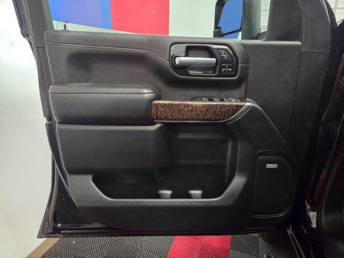 Used 2022 GMC Sierra 2500 Denali w/ Denali Black Diamond Edition image 36