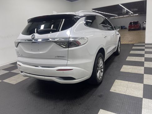 Used 2023 Buick Enclave Avenir w/ Avenir Technology Package AWD/4WD image 5