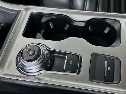 Used 2024 Ford Edge SEL image 24