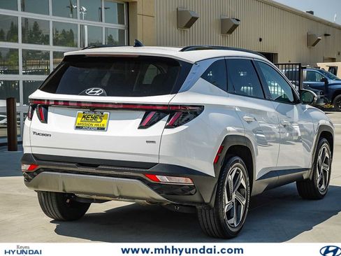 Certified 2023 Hyundai Tucson Limited AWD/4WD image 4