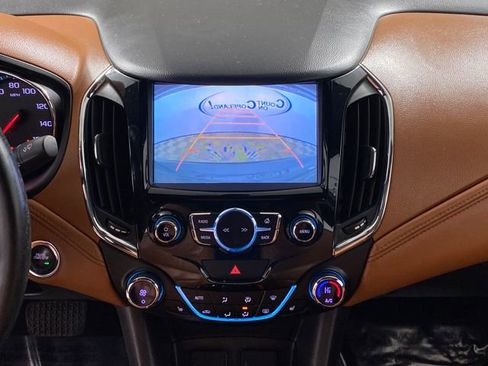 Certified 2017 Chevrolet Cruze Premier image 22