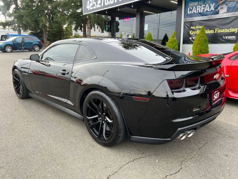 Used 2013 Chevrolet Camaro ZL1 image 3