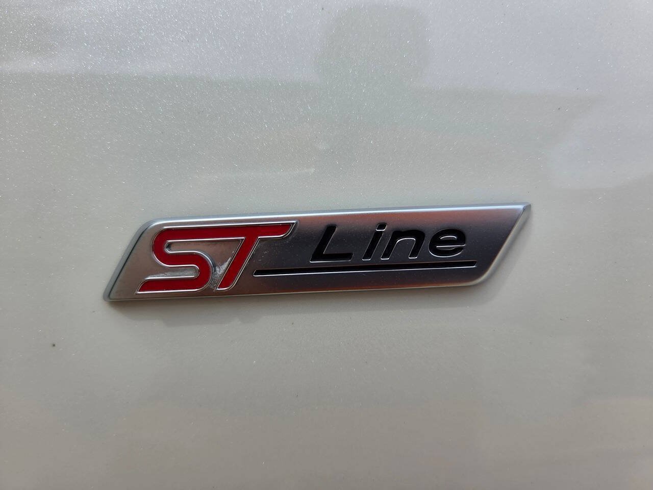 Used 2023 Ford Escape ST-Line Select w/ Tech Pack #2 AWD/4WD image 21