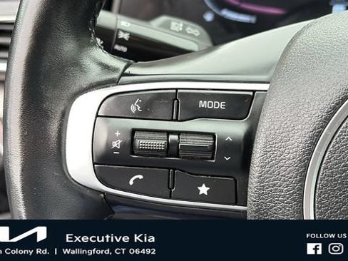Used 2023 Kia Sportage EX AWD/4WD image 13