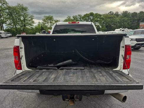 Used 2011 Chevrolet Silverado 3500 LT w/ Interior Plus Package AWD/4WD image 19