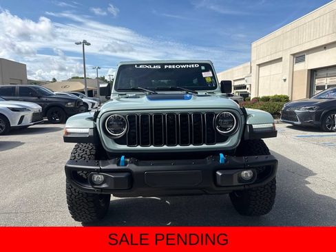 Used 2024 Jeep Wrangler Unlimited Rubicon 4xe AWD/4WD image 9