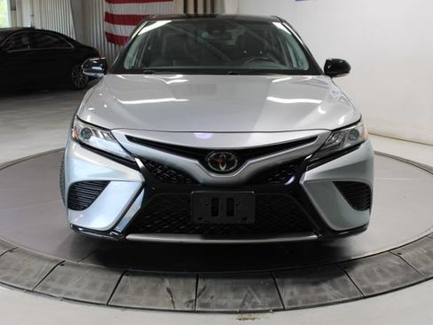 Used 2019 Toyota Camry XSE w/ Navigation Package FWD image 3