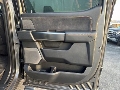 Used 2024 Ford F350 Platinum w/ FX4 Off-Road Package image 23