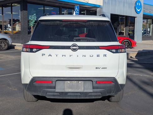 Used 2023 Nissan Pathfinder SV AWD/4WD image 6
