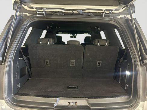 Used 2021 Ford Expedition XLT RWD image 19