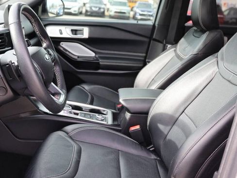 Used 2023 Ford Explorer ST w/ Equipment Group 401A image 12