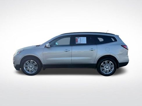 Used 2015 Chevrolet Traverse LT w/ Style and Technology Package AWD/4WD image 3