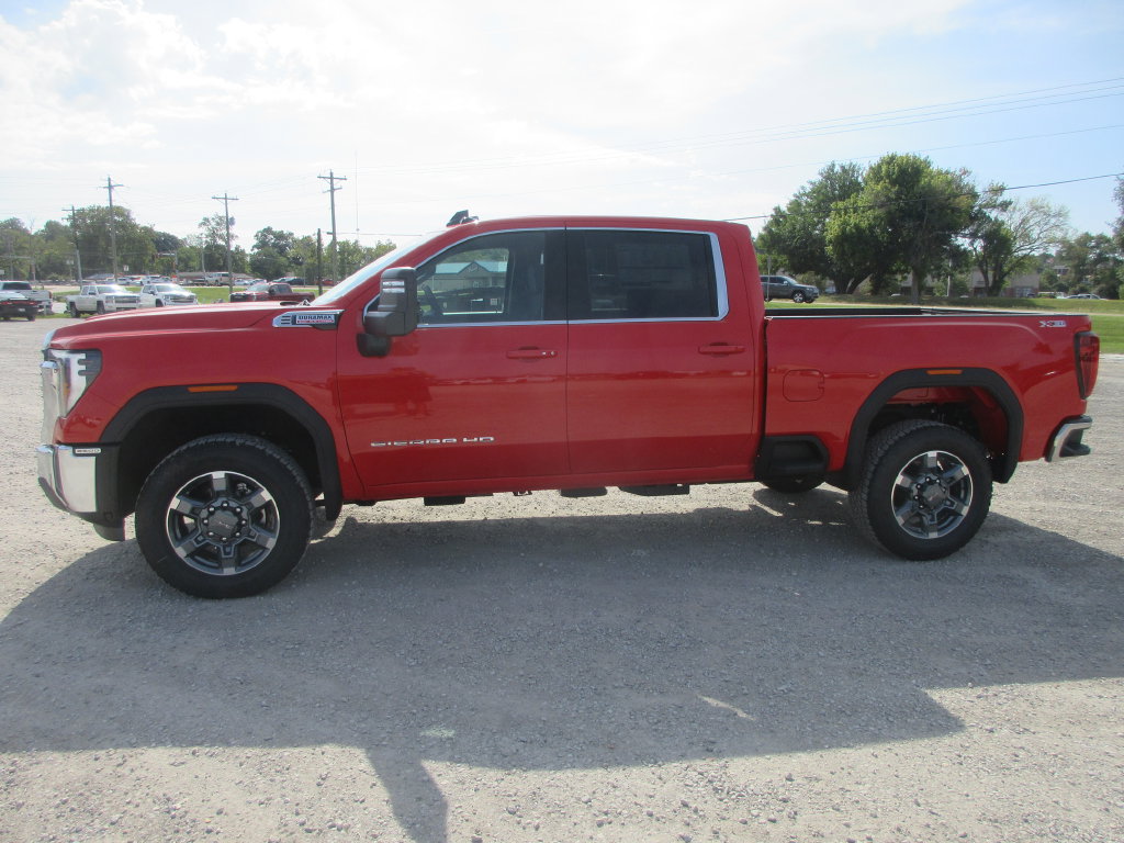 New 2026 GMC Sierra 3500 SLE w/ SLE Value Package AWD/4WD image 10