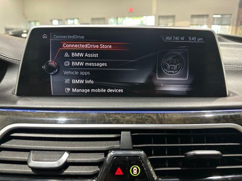 Used 2016 BMW 740i RWD image 53