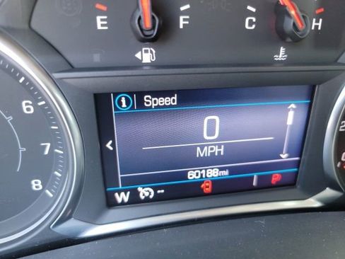 Used 2019 GMC Terrain SLE w/ Driver Convenience Package FWD image 18