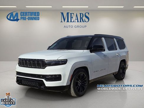 Used 2023 Jeep Grand Wagoneer Series III w/ Rear Seat Video Group 1 image 1