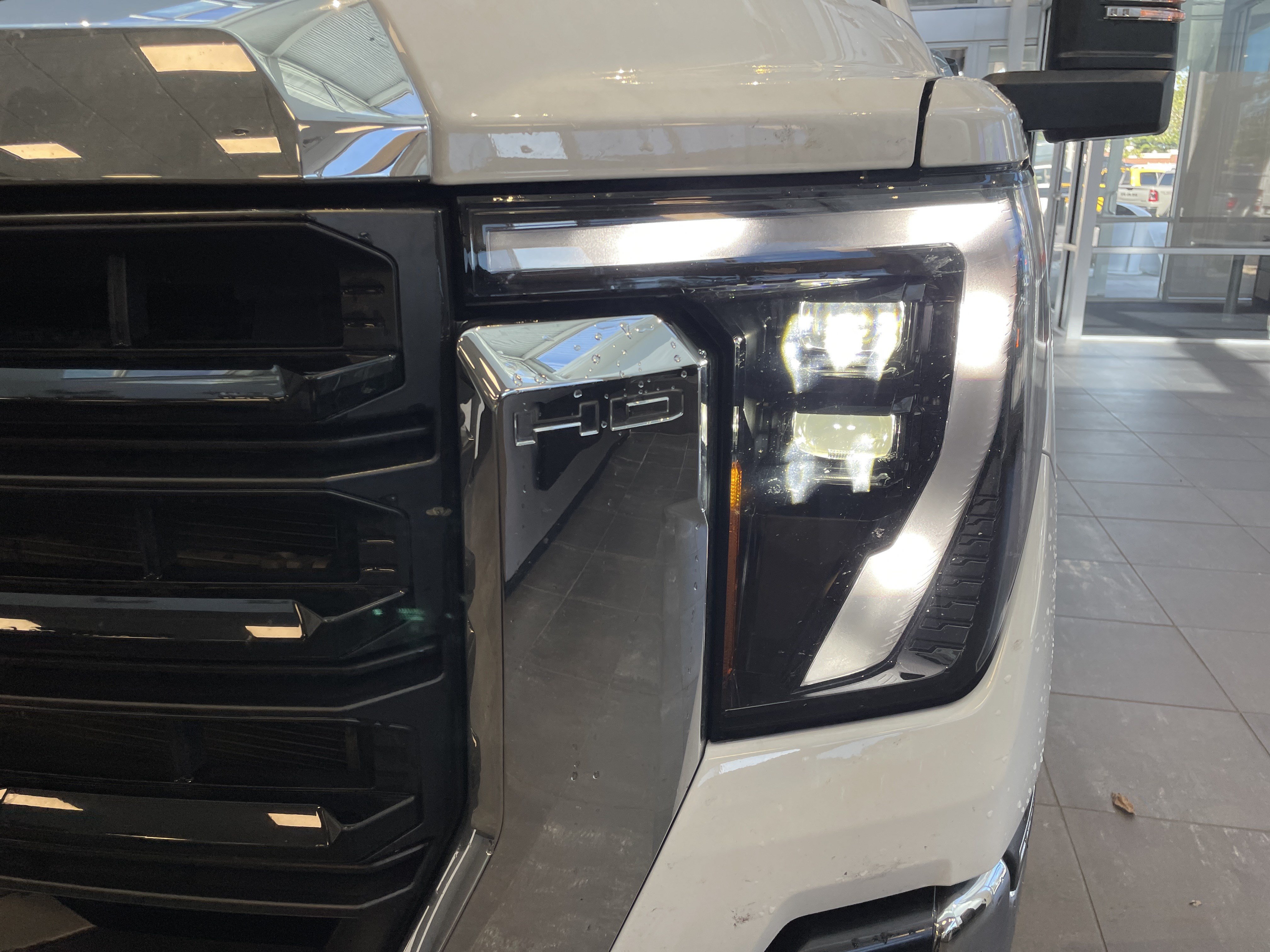 Used 2024 GMC Sierra 3500 Pro w/ Convenience Package AWD/4WD image 5