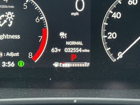 Used 2023 Honda CR-V EX-L image 28